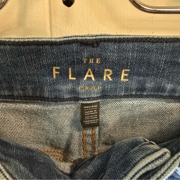 White House Black Market The Flare Crop Women's Flare Jeans Size 8 - Picture 3 of 16